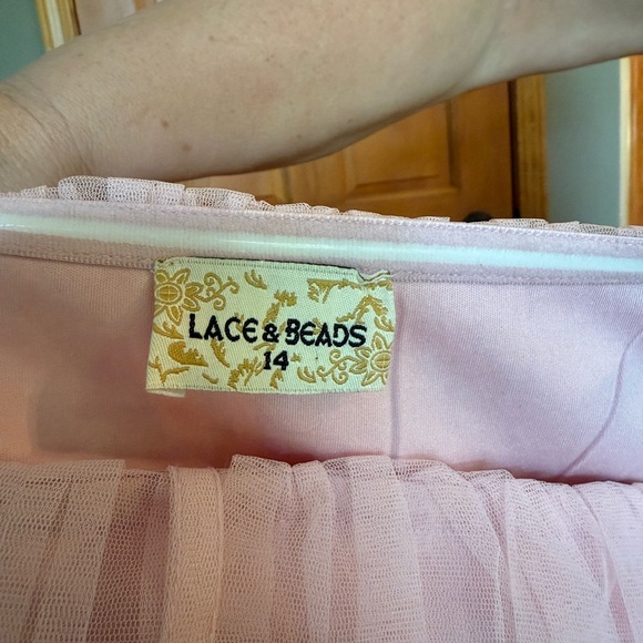 Pink Ruffled Maternity Dress - Picture 4 of 5